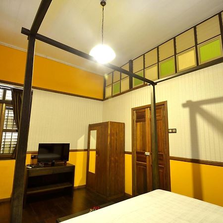 Yong Yi Yuen Guesthouse 乔治敦 外观 照片