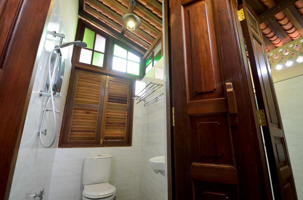 Yong Yi Yuen Guesthouse 乔治敦 外观 照片