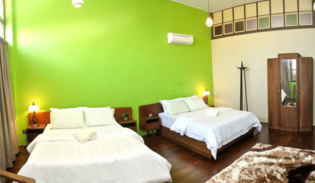 Yong Yi Yuen Guesthouse 乔治敦 客房 照片