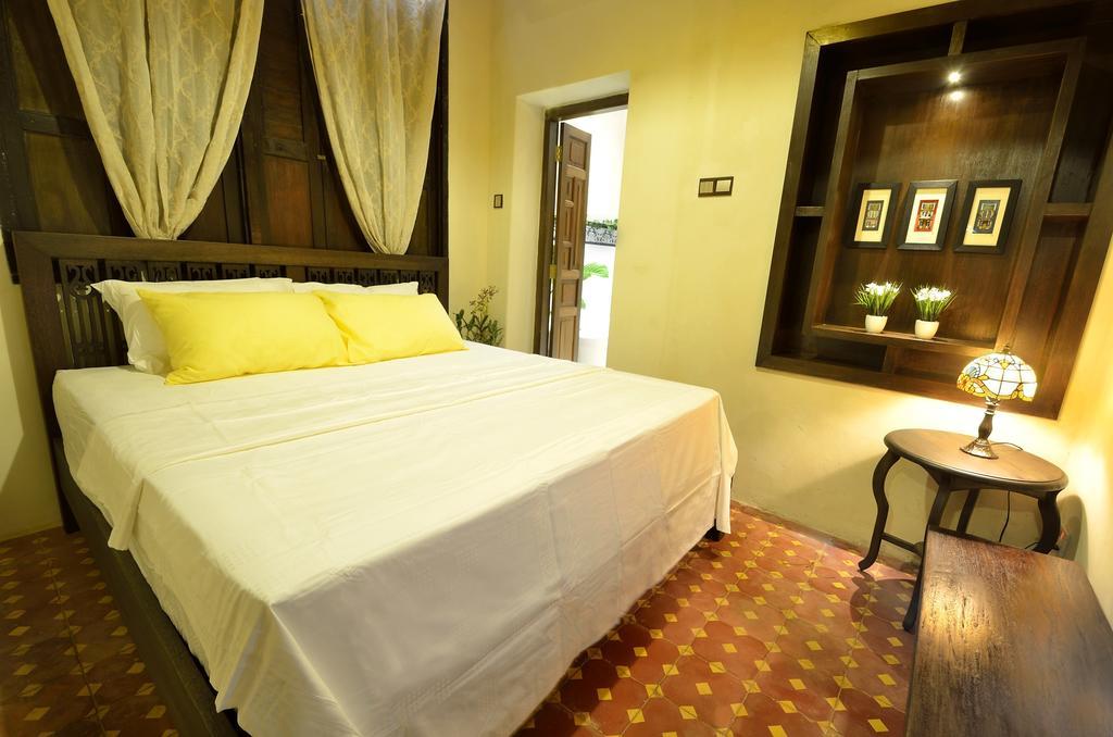 Yong Yi Yuen Guesthouse 乔治敦 客房 照片