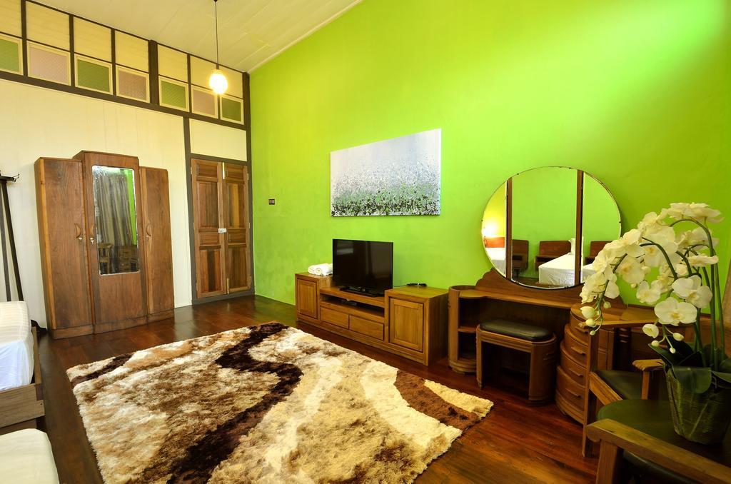 Yong Yi Yuen Guesthouse 乔治敦 客房 照片