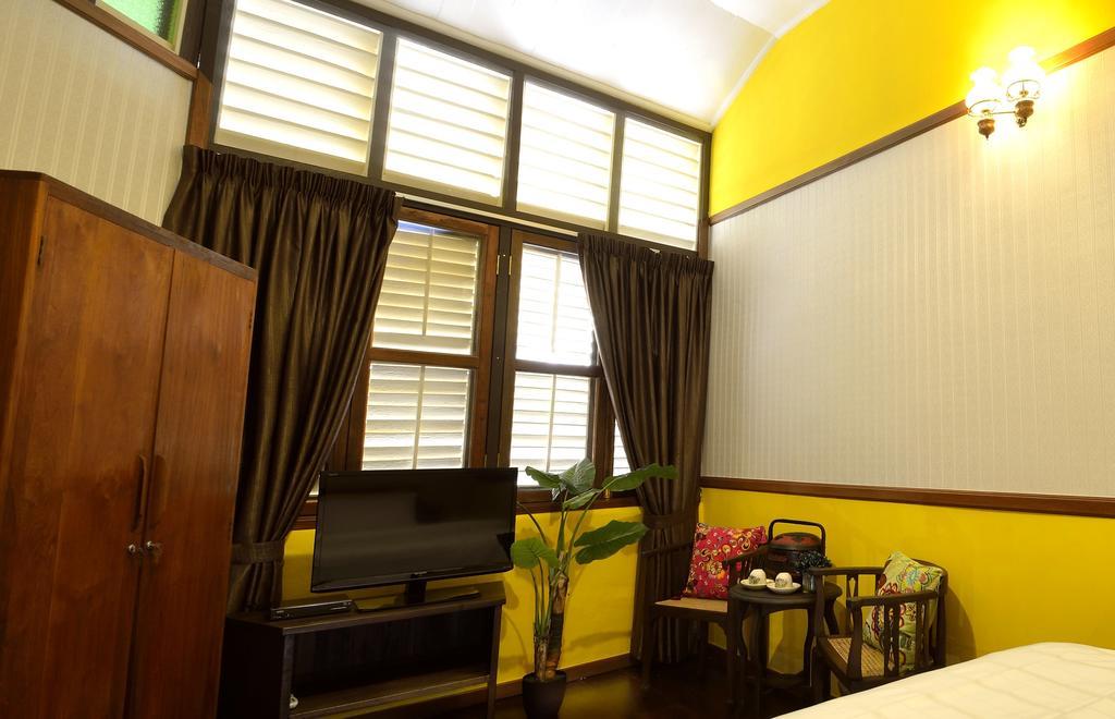 Yong Yi Yuen Guesthouse 乔治敦 客房 照片