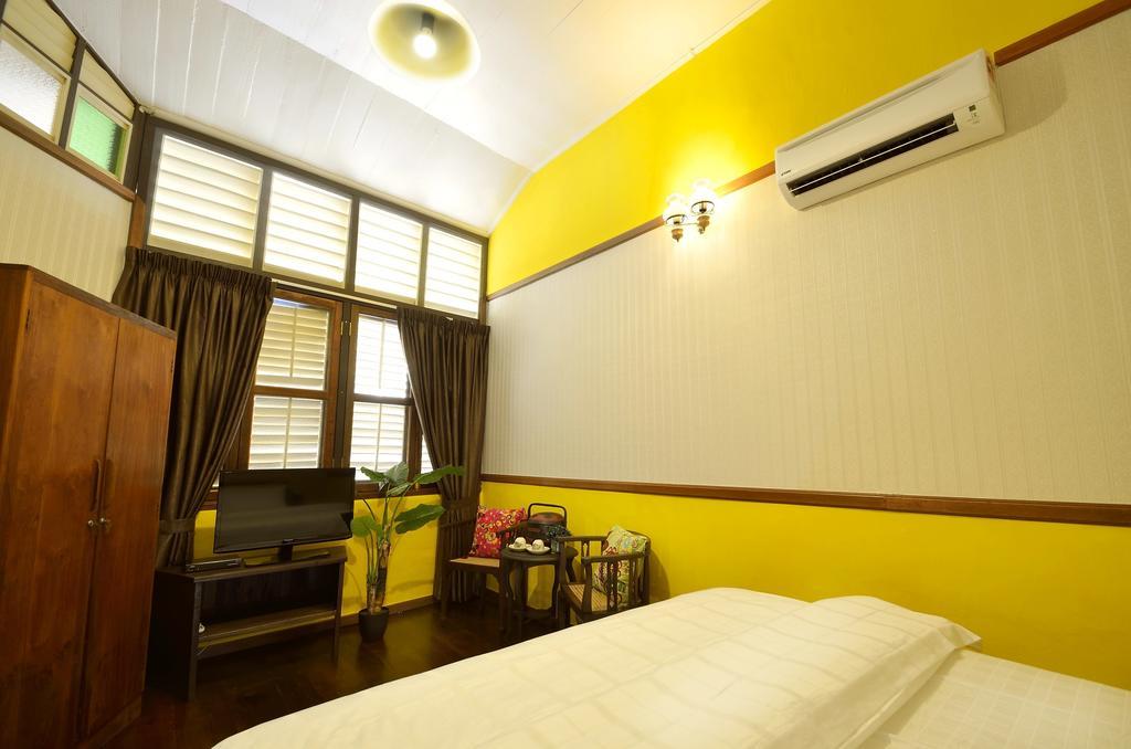 Yong Yi Yuen Guesthouse 乔治敦 客房 照片